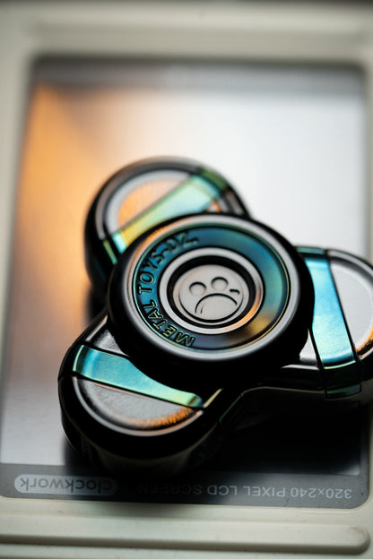 Metal Toys DZ - Trefoil