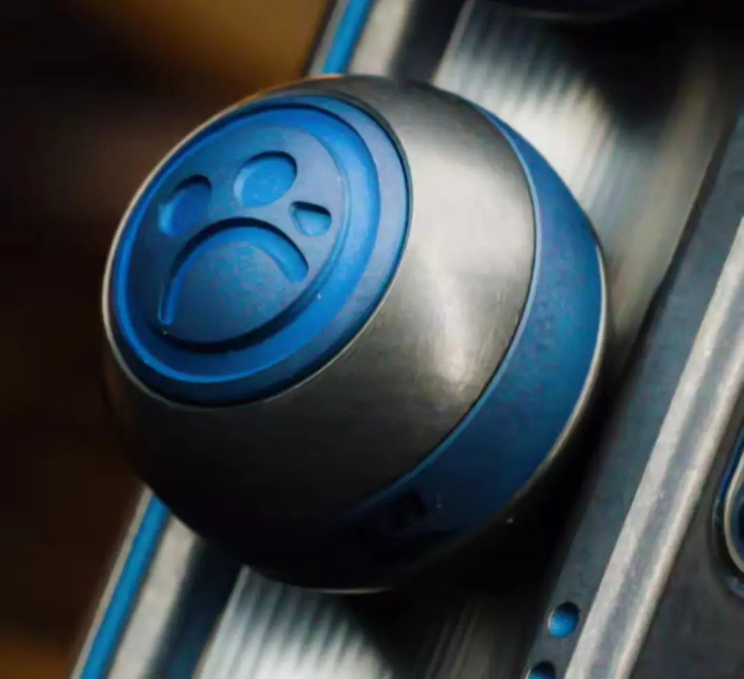 Metal Toys DZ - Cyber Ball 2.0 - playforbeans