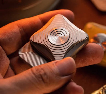 Nine Hands 2 in 1 Slider Spinner